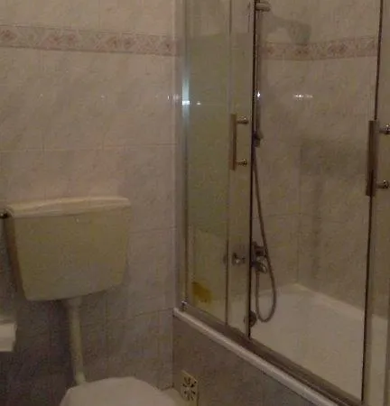 בית כפרי Lisbon Caparica House *